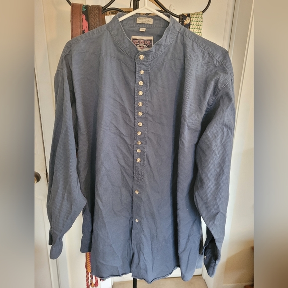 Vintage Nevada Button-Up Shirt - Picture 7 of 8